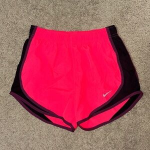 NWOT Nike shorts